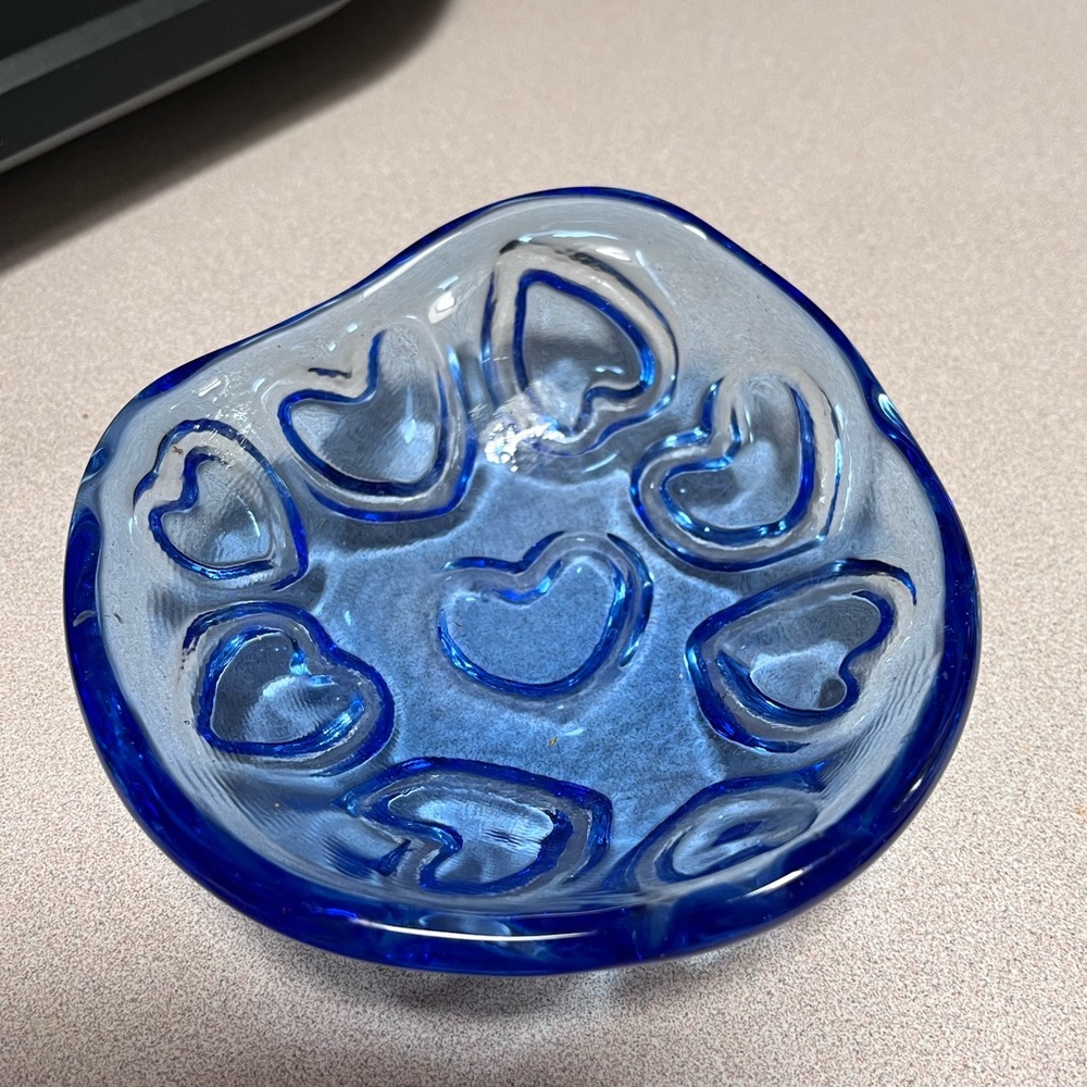 Fire & Light cobalt blue heart puka bowl in mint condition